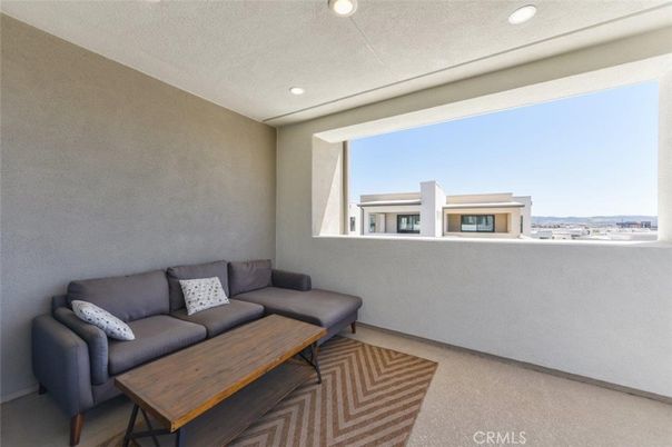Interior, Living room, Recessed Lighting, Water