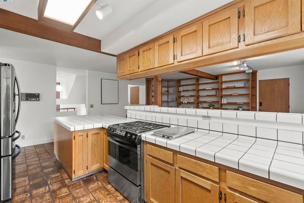 Interior, Kitchen, Tile Countertops