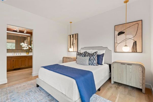 Bedroom, Interior, Pendant Lights, Wood Texture Flooring
