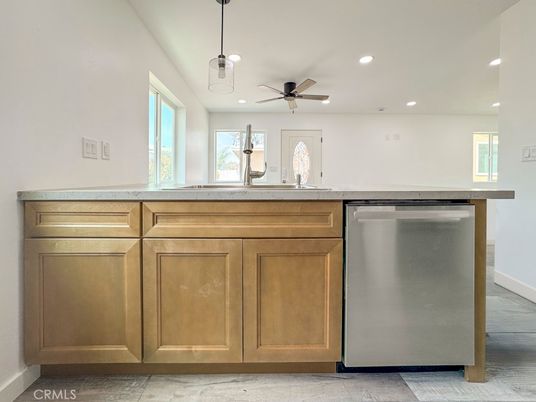 Interior, Kitchen, Pendant Lights, Recessed Lighting