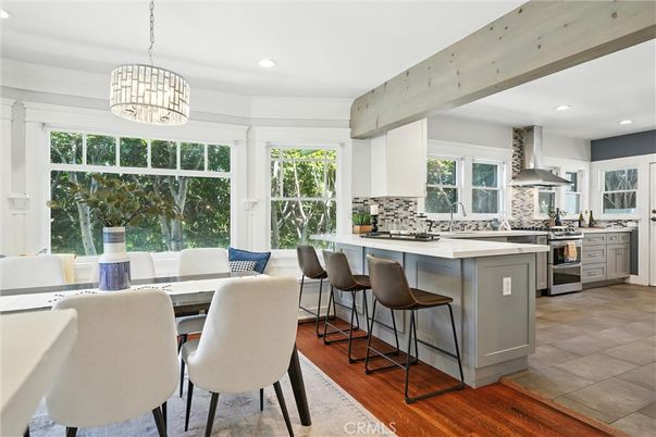 Dining room, Interior, Kitchen, Pendant Lights, Recessed Lighting, Stainless Steel Appliances, Wood Texture Flooring