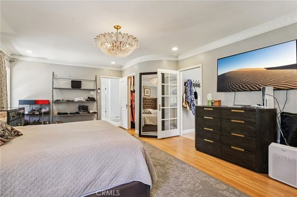 Bedroom, Chandelier, Interior, Recessed Lighting, Wood Texture Flooring
