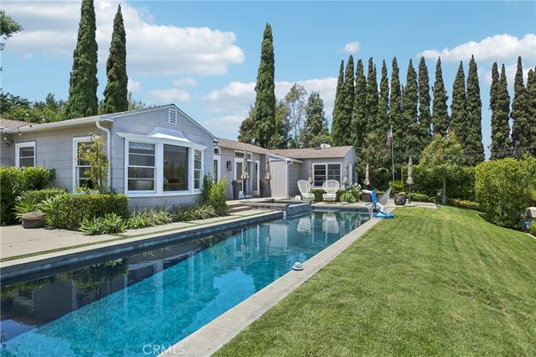 Backyard, Exterior, Pool