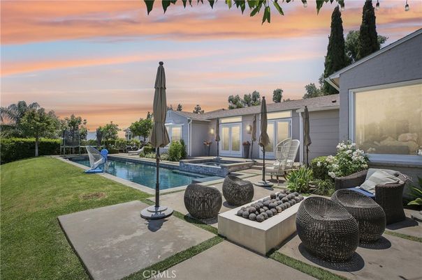 Backyard, Exterior, Pool