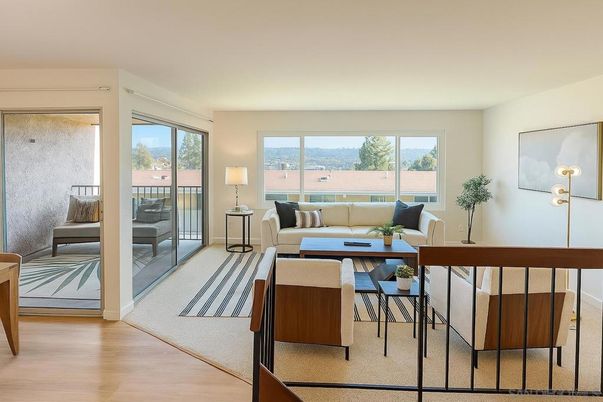 Dining room, Interior, Kitchen, Living room, Recessed Lighting, Stainless Steel Appliances