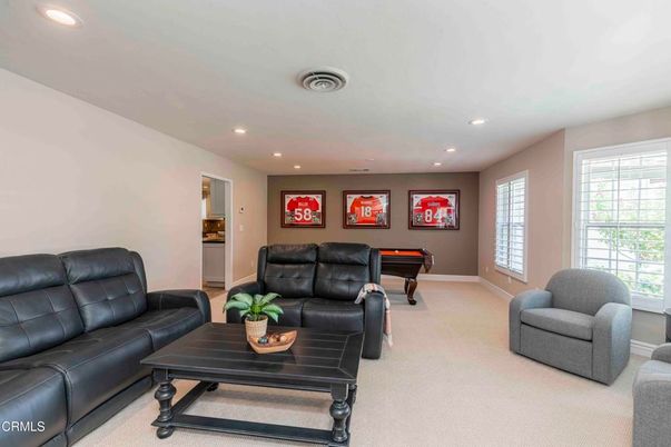 Billiard Table, Game Room, Interior, Living room, Recessed Lighting