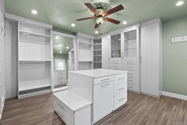 Interior, Recessed Lighting, Walk-in Closets, Wood Texture Flooring