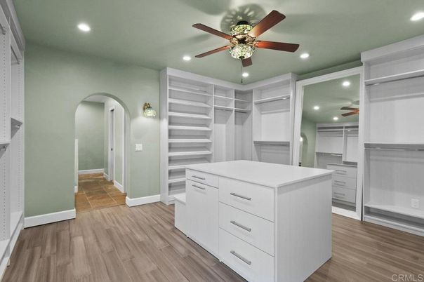 Interior, Recessed Lighting, Walk-in Closets, Wood Texture Flooring