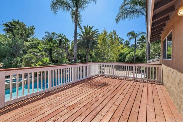 Exterior, Wood Texture Flooring