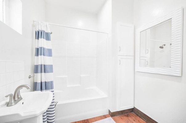 Bathroom, Interior, Wood Texture Flooring
