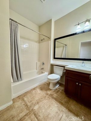 Bathroom, Interior, Tile Countertops