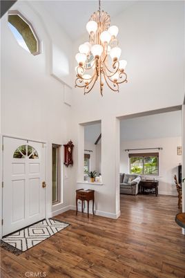 Chandelier, Interior, Wood Texture Flooring