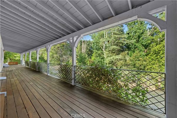 Exterior, Wood Texture Flooring