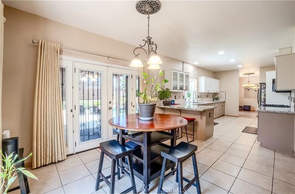 Dining room, Interior, Kitchen, Pendant Lights, Recessed Lighting