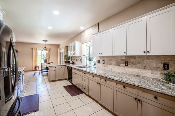 Dining room, Interior, Kitchen, Pendant Lights, Recessed Lighting