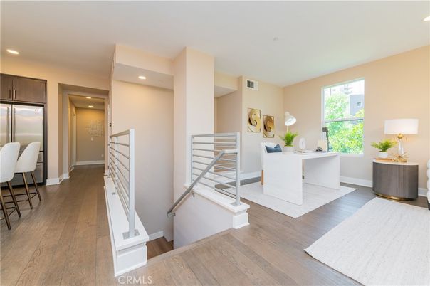 Home Office, Interior, Recessed Lighting, Wood Texture Flooring