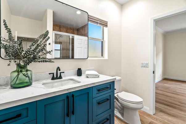 Bathroom, Interior, Recessed Lighting, Wood Texture Flooring
