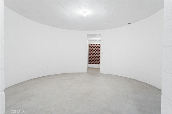 Empty room, Interior, Wine Storage