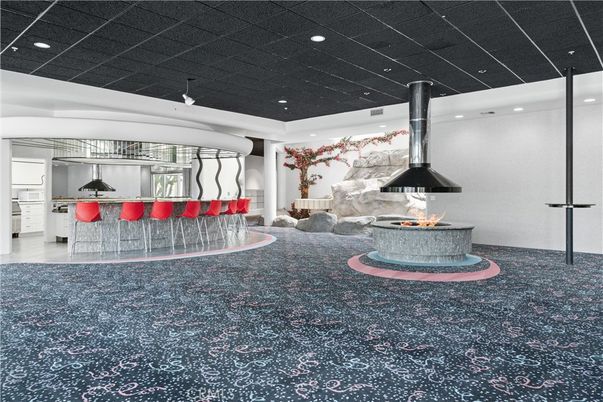 Fireplace, Interior, Recessed Lighting