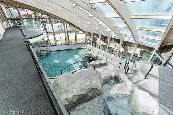 Interior, Pool, Sun Room