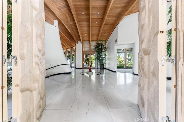 Interior, Recessed Lighting, Wooden Beams, Wooden Ceilings