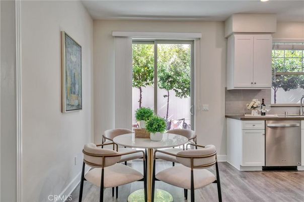 Dining room, Interior, Kitchen, Recessed Lighting, Wood Texture Flooring