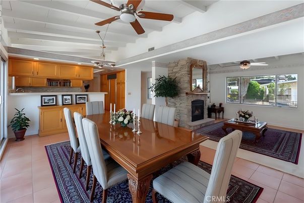 Dining room, Fireplace, Interior
