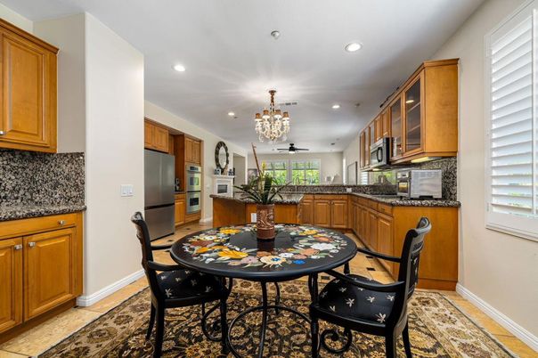 Chandelier, Dining room, Interior, Kitchen, Recessed Lighting