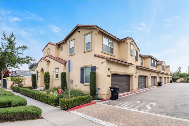 Attached, Exterior, Facade, Mediterranean