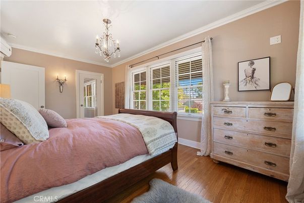 Bedroom, Chandelier, Interior, Wood Texture Flooring