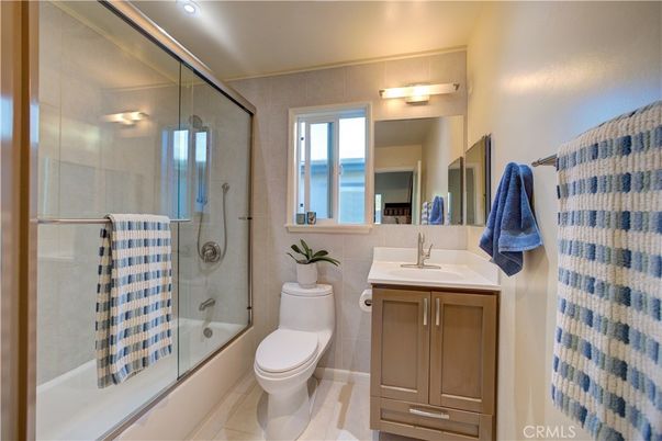 Bathroom, Glass Shower, Interior, Water