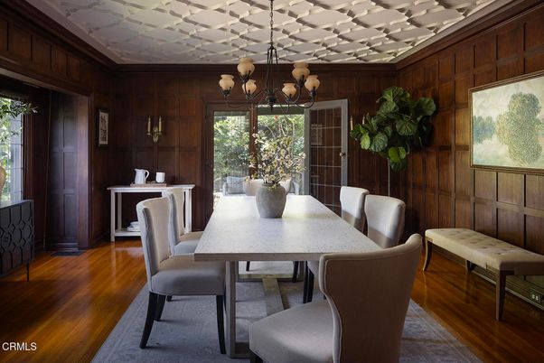 Chandelier, Dining room, Interior, Wood Texture Flooring, Wooden Walls