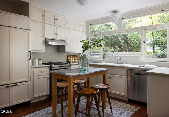 Interior, Kitchen, Stainless Steel Appliances, Wood Texture Flooring