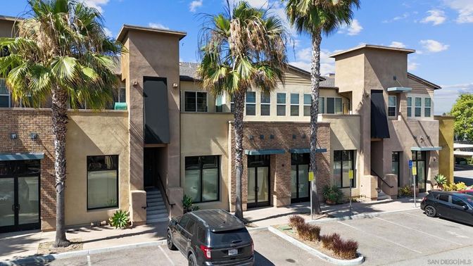 Exterior, Facade, Brick Facade, Modern