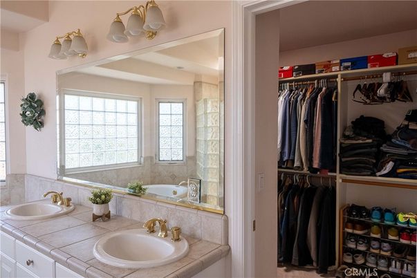 Bathroom, Dual Sink Vanities, Interior, Tile Countertops