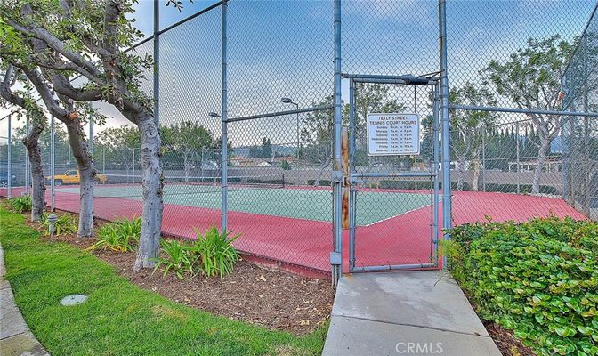Exterior, Tennis Courts