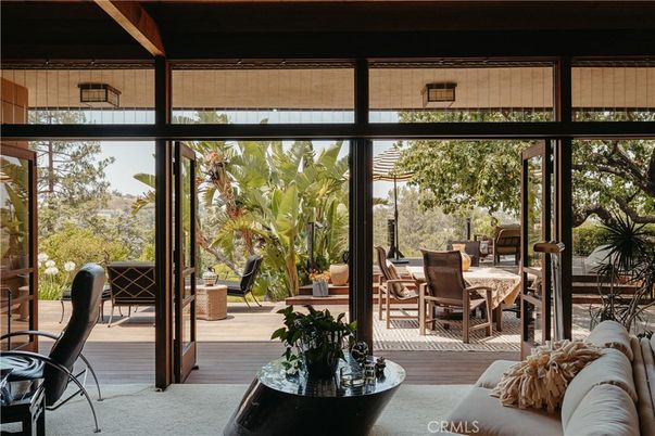 Interior, Sun Room, Wood Texture Flooring