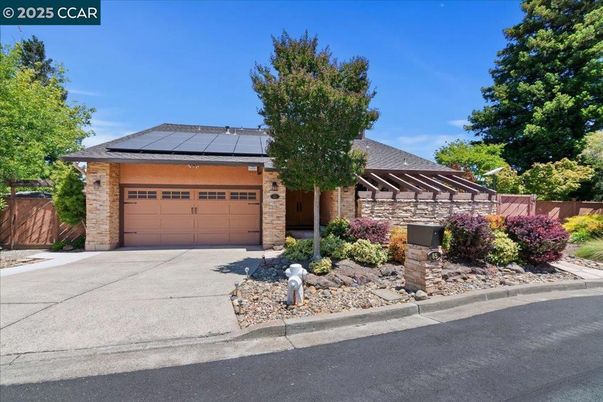 Attached, Exterior, Facade, Solar Panels, Ranch