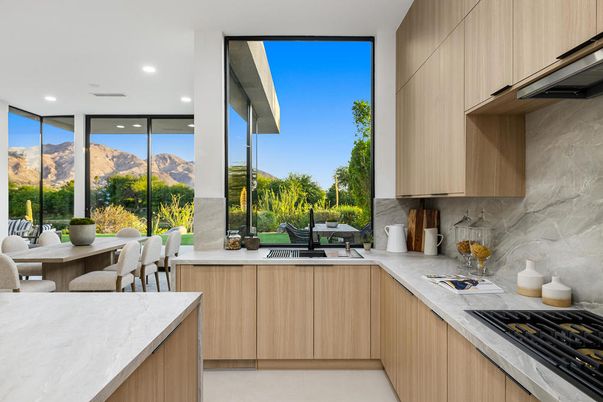 Dining room, Interior, Kitchen, Marble Walls, Recessed Lighting