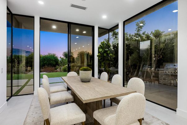 Dining room, Interior, Recessed Lighting
