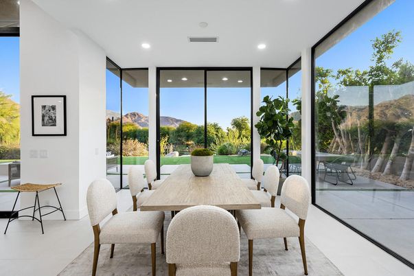 Dining room, Interior, Recessed Lighting