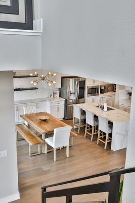 Dining room, Interior, Kitchen, Pendant Lights, Stainless Steel Appliances, Wood Texture Flooring