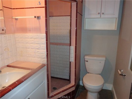 Bathroom, Interior, Tile Countertops