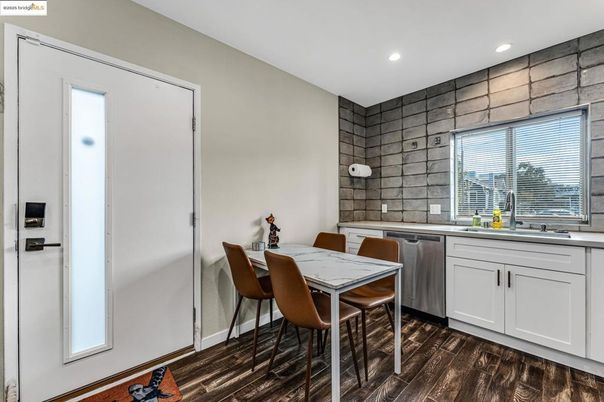 Dining room, Interior, Kitchen, Recessed Lighting, Wood Texture Flooring