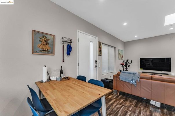 Dining room, Interior, Living room, Recessed Lighting, Wood Texture Flooring