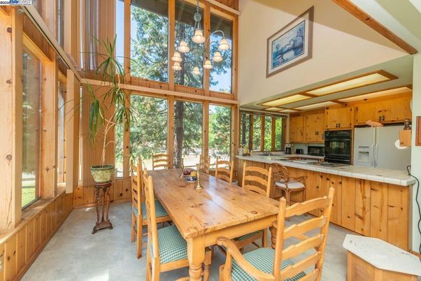 Dining room, Interior, Kitchen, Pendant Lights