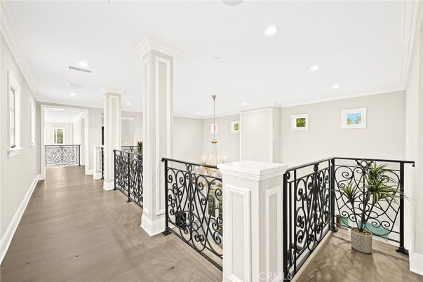 Chandelier, Interior, Recessed Lighting, Wood Texture Flooring