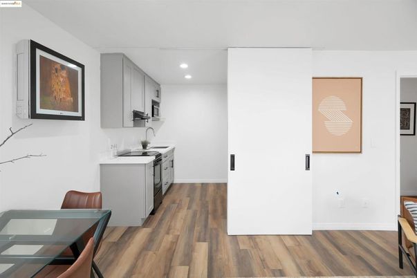 Interior, Kitchen, Recessed Lighting, Wood Texture Flooring