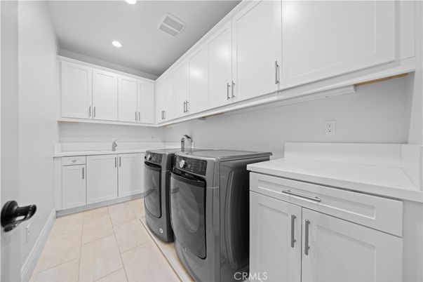 Interior, Recessed Lighting, Washer