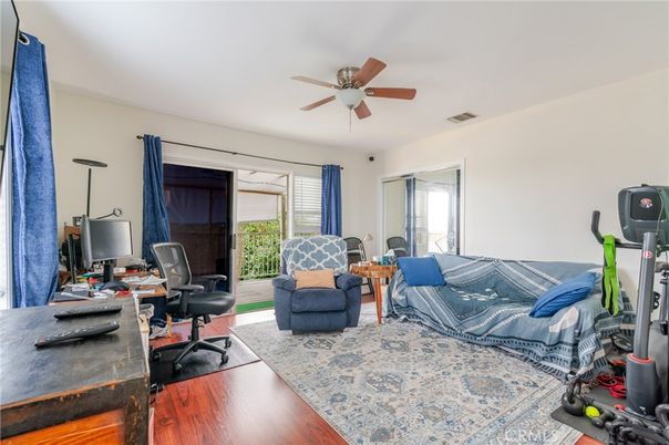Fitness Equipment, Home Office, Interior, Wood Texture Flooring
